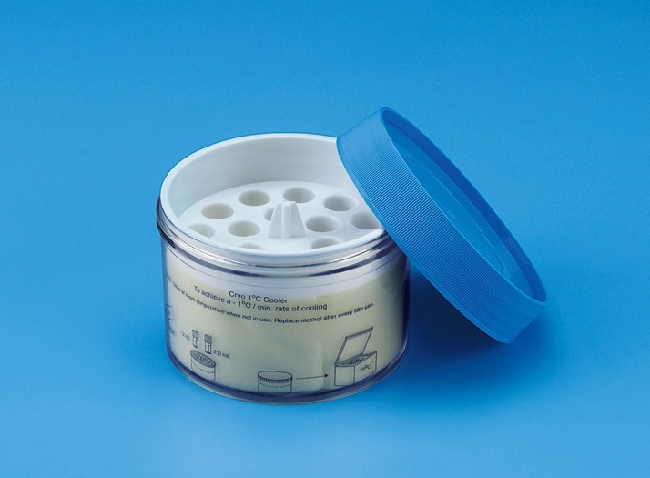 1°C Cooler 1/1.8ml 18places TARSONS 1/box 1°C Cooler 1/1.8ml 18places TARSONS 1/box